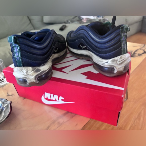 Used a few times, condition as pictured.Size 7 - Picture 6 of 12